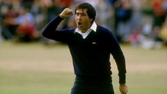 Seve Ballesteros celebra su victoria en el Open Brit&aacute;nico de 1984 en el campo de golf de Saint Andrews.