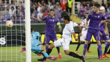 Bacca abri&oacute; la cuenta ante Fiorentina.