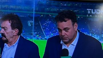Afición de Monterrey vuelve un martirio la estadía de David Faitelson