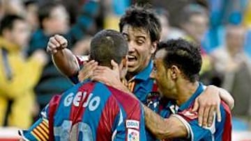 <b>A REPETIR ALEGRÍA. </b>Geijo, Xisco y Ángel quieren repetir triunfo como el conseguido en Alicante.