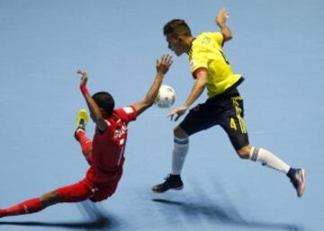 Colombia termina la fase de grupos con una victoria en el Coliseo del Pueblo de Cali que lo clasifica a los octavos de final del Mundial.