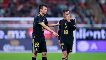Soccer Football - International Friendly - Mexico v Ecuador - Akron Stadium, Guadalajara, Mexico - October 14, 2025 Mexico's Hirving Lozano talks with Erick Sanchez REUTERS/Eloisa Sanchez