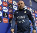 Sampaoli y Beccacece inician un gira por Europa