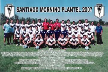 El mítico Santiago Morning ha regresado a la división de honor en seis oportunidades. El plantel 2007 fue el protagonista del último retorno a primera de los microbuseros.