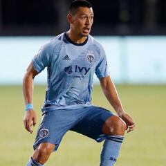 Roger Espinoza marca su primer gol en los MLS Playoffs