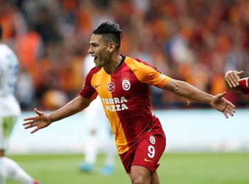En su primer partido en la Superliga Turca, Falcao anotó un gol para Galatasaray ante Kasimpasa. El Tigre puso a saltar al Türk Telekom.