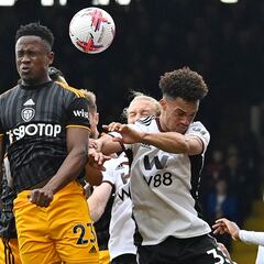 Leeds, en apuros: Sinisterra entra en derrota ante Fulham