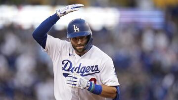 Con un Chris Taylor apote&oacute;sico y un AJ Pollock heroico, los Dodgers dieron una exhibici&oacute;n en el quinto juego de la NLCS y habr&aacute; juego 6 en Atlanta.