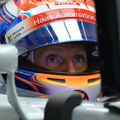 ¿Correrá Grosjean en la NASCAR en verano? Haas busca fechas