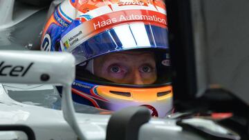 Grosjean en el Haas.