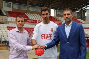 Presentación de Germán Parreño con el Girona.