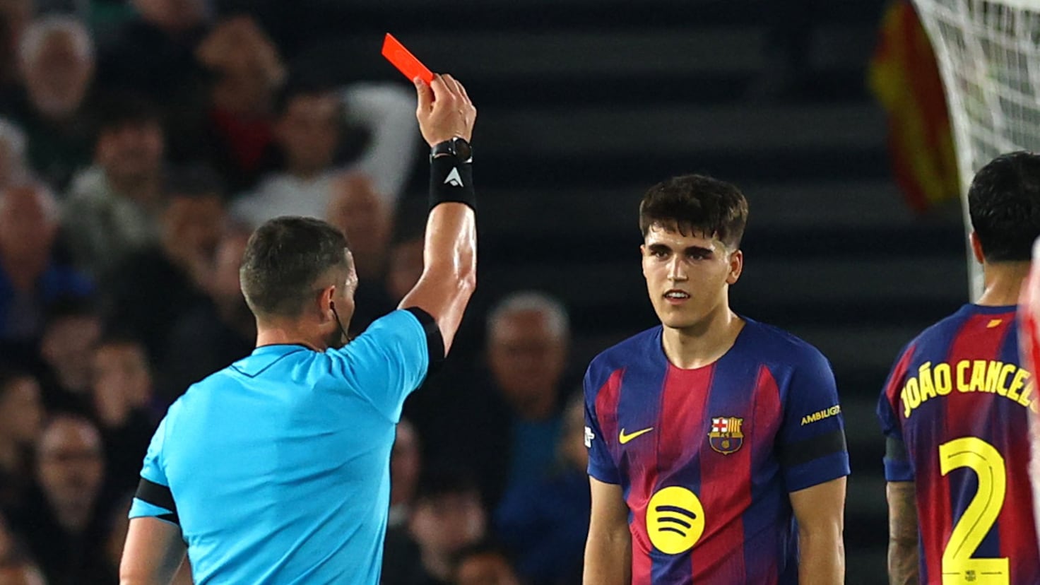 Indignación arbitral Barça
