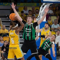El Joventut pasa el rodillo por Gran Canaria
