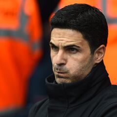 “Ha habido grandes resultados contra Liverpool y City, pero no somos líderes...”