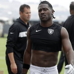 Antonio Brown podría enfrentar un año de cárcel