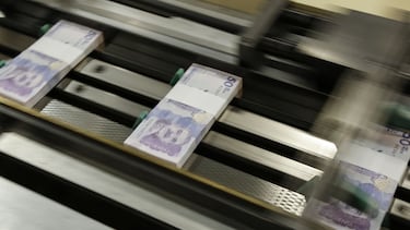 Cuánto cobrarás de prima en Colombia en 2025 según tu salario: así puedes calcularlo