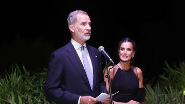 El surrealista brindis de la reina Letizia en la cumbre de Granada