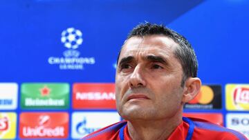 BARCELONA, SPAIN - MARCH 13: Manager of Barcelona, Ernesto Valverde during a Barcelona during a Barcelona press conference ahead of their UEFA Champions League Round of 16 match against Chelsea at Nou Camp on March 13, 2018 in Barcelona, Spain. (Photo b