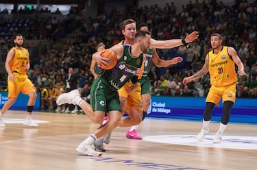 Otro baño y masaje del Unicaja en la Champions