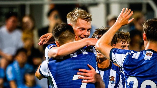 Victoria y mejores sensaciones: Oskarsson y Kubo lideran a la Real ante el Yokohama