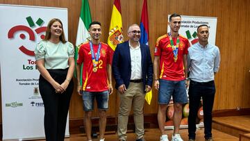 Navas y Fabián, en el homenaje.