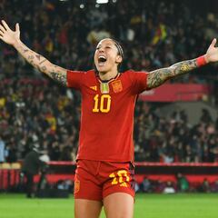 Jenni Hermoso: “¿El gol? Me lo dedico a mí”