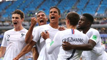 Varane celebr&oacute; as&iacute; su gol.