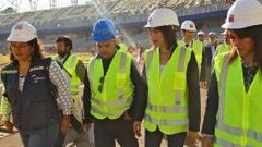 Ministra Riffo asegura que el Ester Roa está en 70%