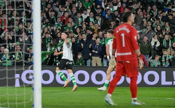 Alfonso Herrero tras encajar el primer gol.