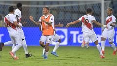 La selecci&oacute;n se vuelve a meter en semifinales de Copa Am&eacute;rica gracias a un gran partido de sus atacantes y a pesar de una p&eacute;sima jornada de su defensa.