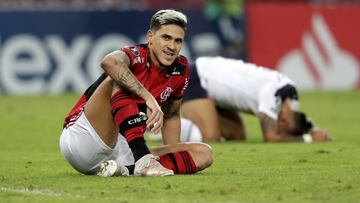 RIO DE JANEIRO, BRAZIL - MAY 19: Giorgian de Arrascaeta of Flamengo reacts during a match between Flamengo and LDU as part of Group G of Copa CONMEBOL Libertadores 2021 at Maracana Stadium on May 19, 2021 in Rio de Janeiro, Brazil. (Photo by Silvia Izquie