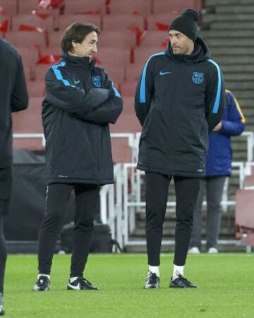 Último entrenamiento del Barcelona antes del partido de Champions League de octavos de final frente al Arsenal 