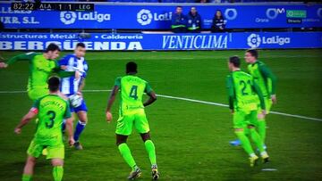 La mano de Joselu reabre el malestar del Leganés con el VAR