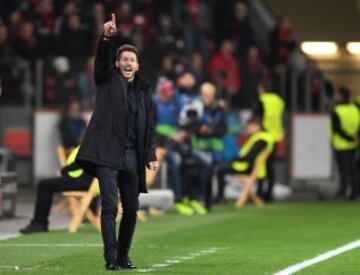 Bayer Leverkusen - Atletico Madrid: In Pictures