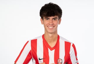 Rezola, la nueva perla de Valdebebas: un 10 de toda la vida, de la cuna de Xabi al Madrid