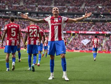 Giménez celebra el 1-0.
