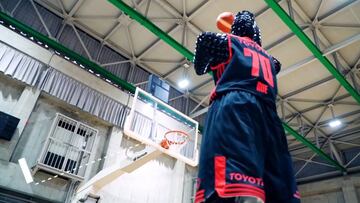 Ni Curry, ni Allen, ni Miller... con todos ustedes, el tirador perfecto