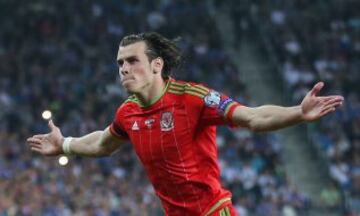 Partidazo de Bale con Gales