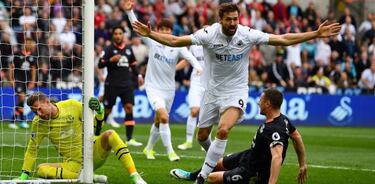 El City se aferra a la Champions goleando al Crystal Palace