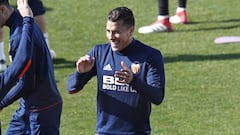 DT del Valencia, encantado con la temporada de Jeison Murillo