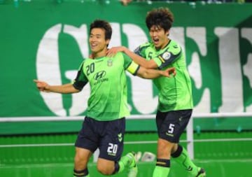 El Jeonbuk Motors de Korea del Sur aparece en el puesto 27 con 8 mil 405 unidades.
