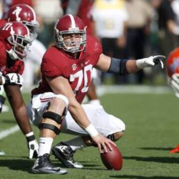 Ryan Kelly, center de Alabama Crimson, podría ser un pick muy útil para los Cardinals.