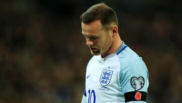 Rooney left out of England squad to play Scotland and France