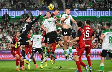 Racing Santander - Mirandés: apuestas y pronósticos de los playoffs de ascenso de LaLiga Hypermotion - 8/6/25 