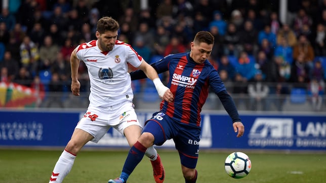 Huesca - Cultural Leonesa: TV, horario y cómo ver LaLiga Hypermotion online