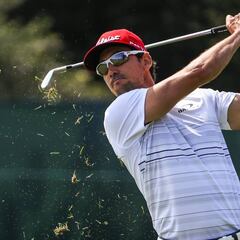 Cabrera Bello, a seguir remando en los playoffs de la FedEx