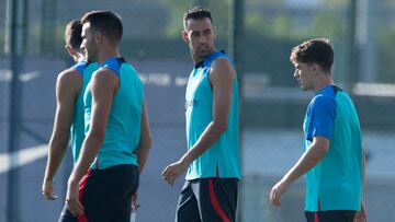 06/08/22 
ENTRENAMIENTO DEL BARCELONA PRETEMPORADA 

 

Sergio
Gavi