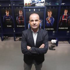 Paco López encabeza la lista de regresos a Orriols