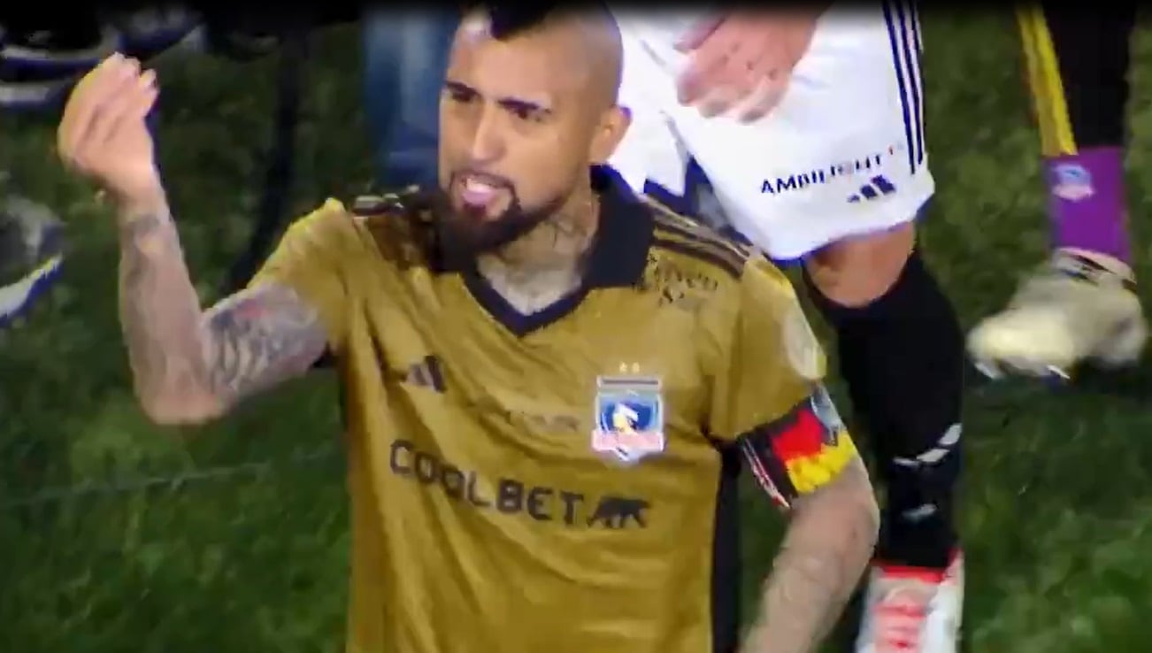 Vidal se pelea con los hinchas de River al salir del Monumental: final caliente en Argentina 