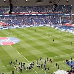 La pitada del Parque de los Príncipes al PSG tras la debacle ante el Real Madrid